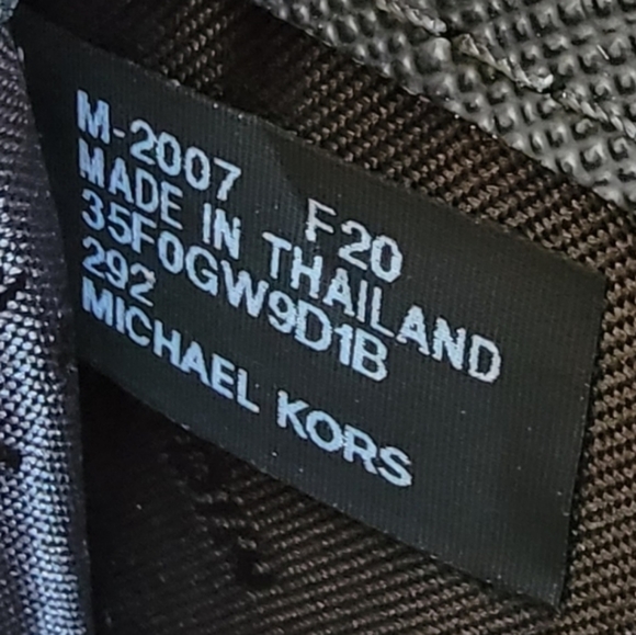 ⚠️LAST 1⚠️ Michael Kors Jet Set EW LG Crossbody SET - Picture 8 of 9